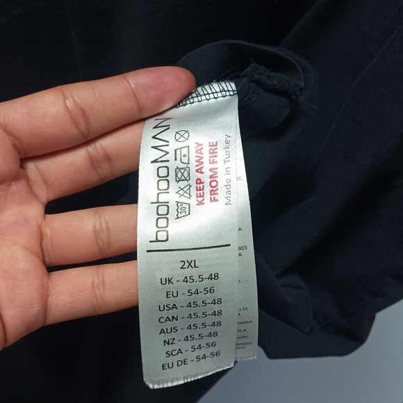 Boohooman Graphic Tee Shirt ( Men 2XL) Man - Picture 6 of 6